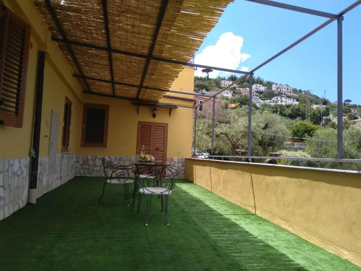 Oasi Madre Della Pace Couette-café Sorrente